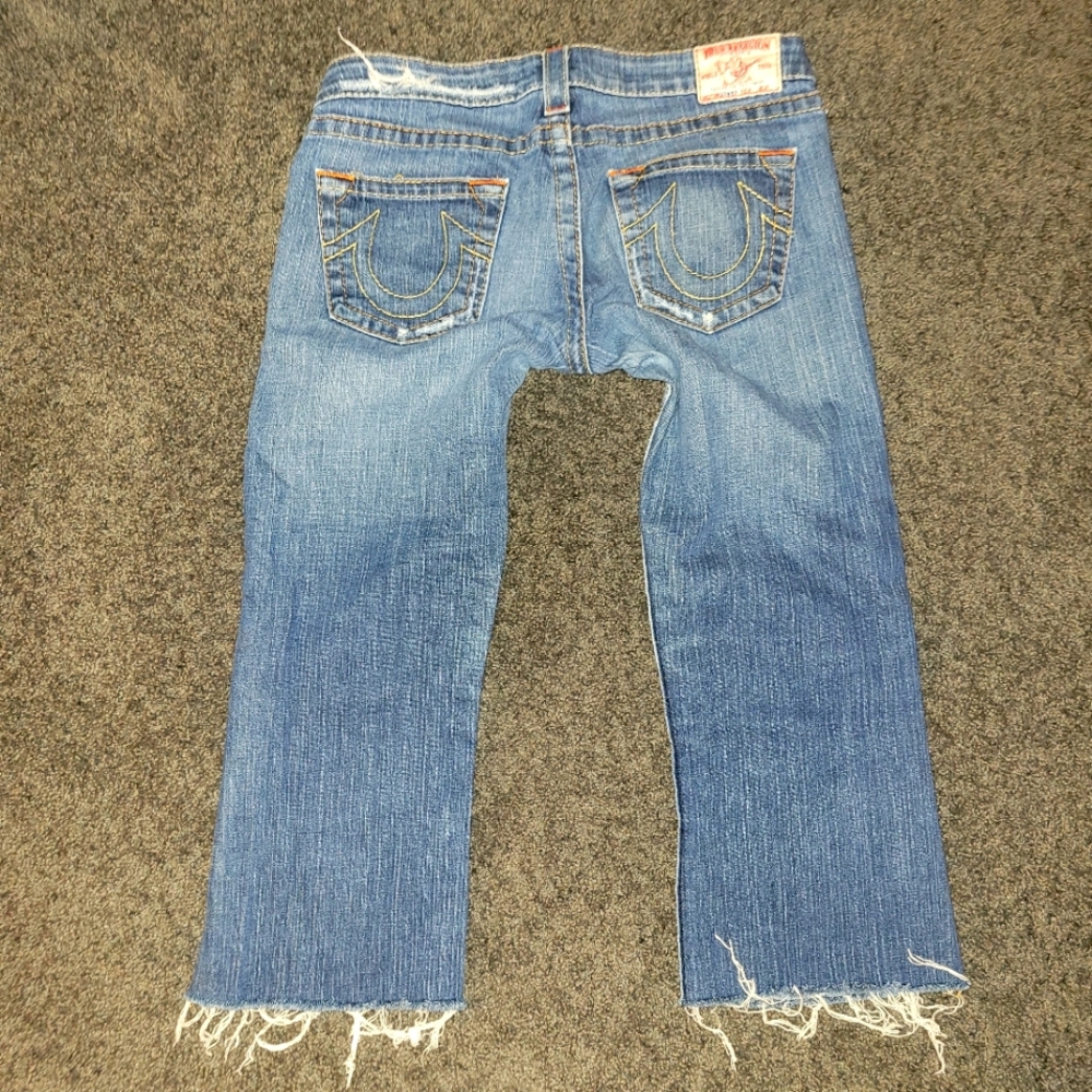 True Religion Womens CAPRI/cut off Jeans